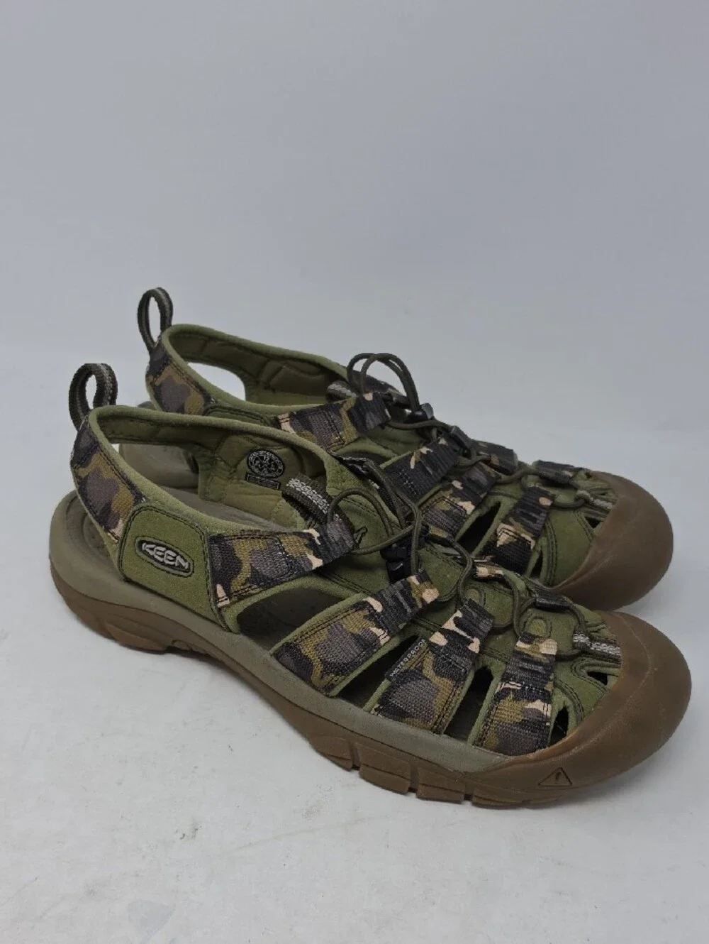 Keen Olive Green Camo Closed-Toe Hiking Sandals Men's Size 12